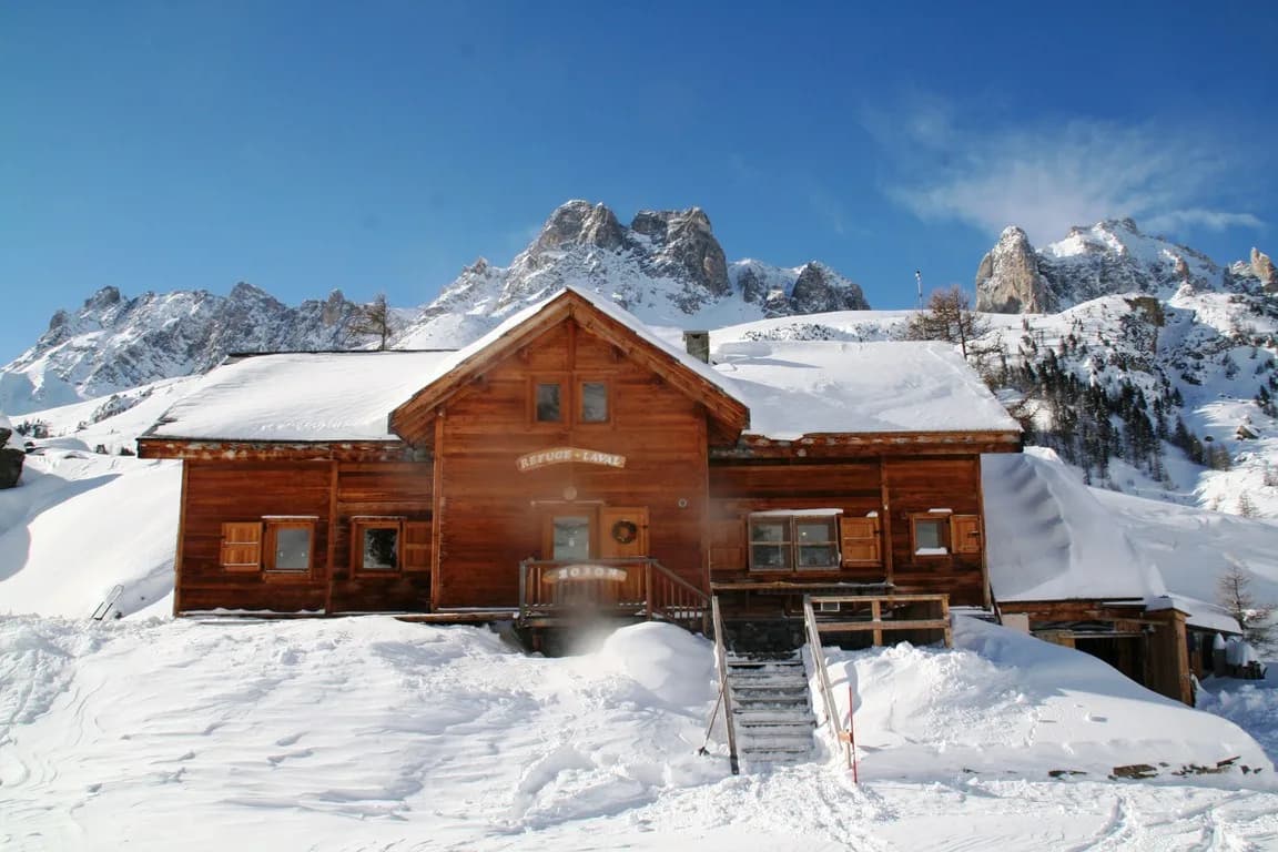Ski touring and snowshoeing season