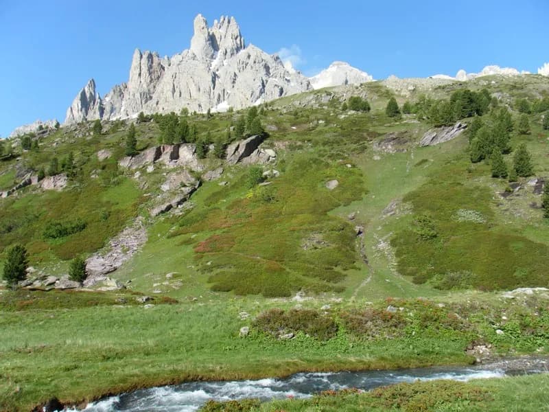 Photo of the From Névache to Refuge des Drayères along the right bank of the Clarée route